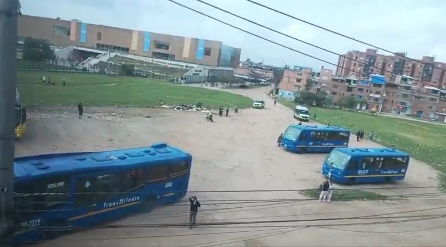 Hallan el cuerpo de un bebé abandonado en un basurero ilegal en Bogotá