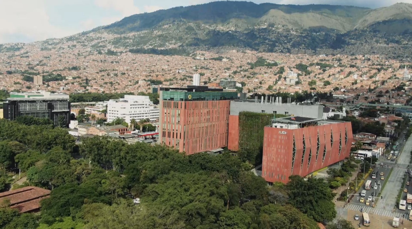 Medellín le apuesta a la construcción sostenible usando residuos como nuevos materiales