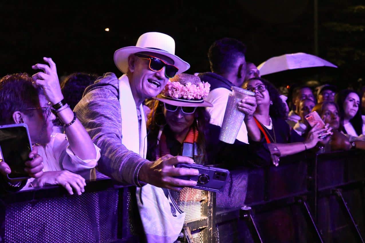 Programación y artistas de los tablados en Belén y La Candelaria en la Feria de las Flores 2026