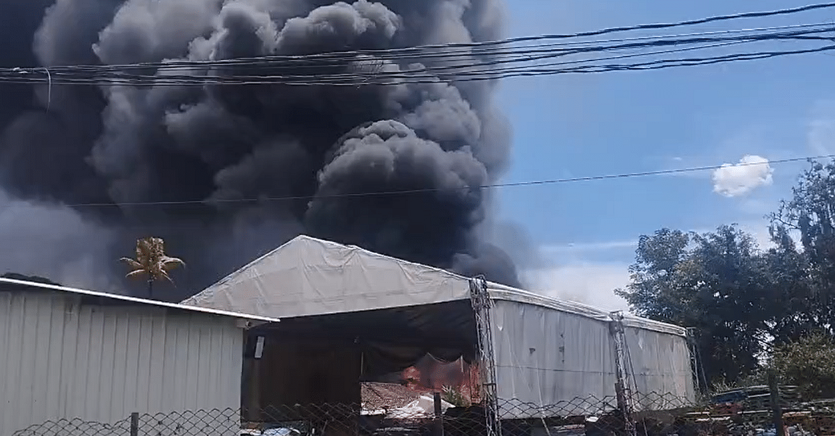 Incendio de grandes proporciones en Girardota genera grave emergencia