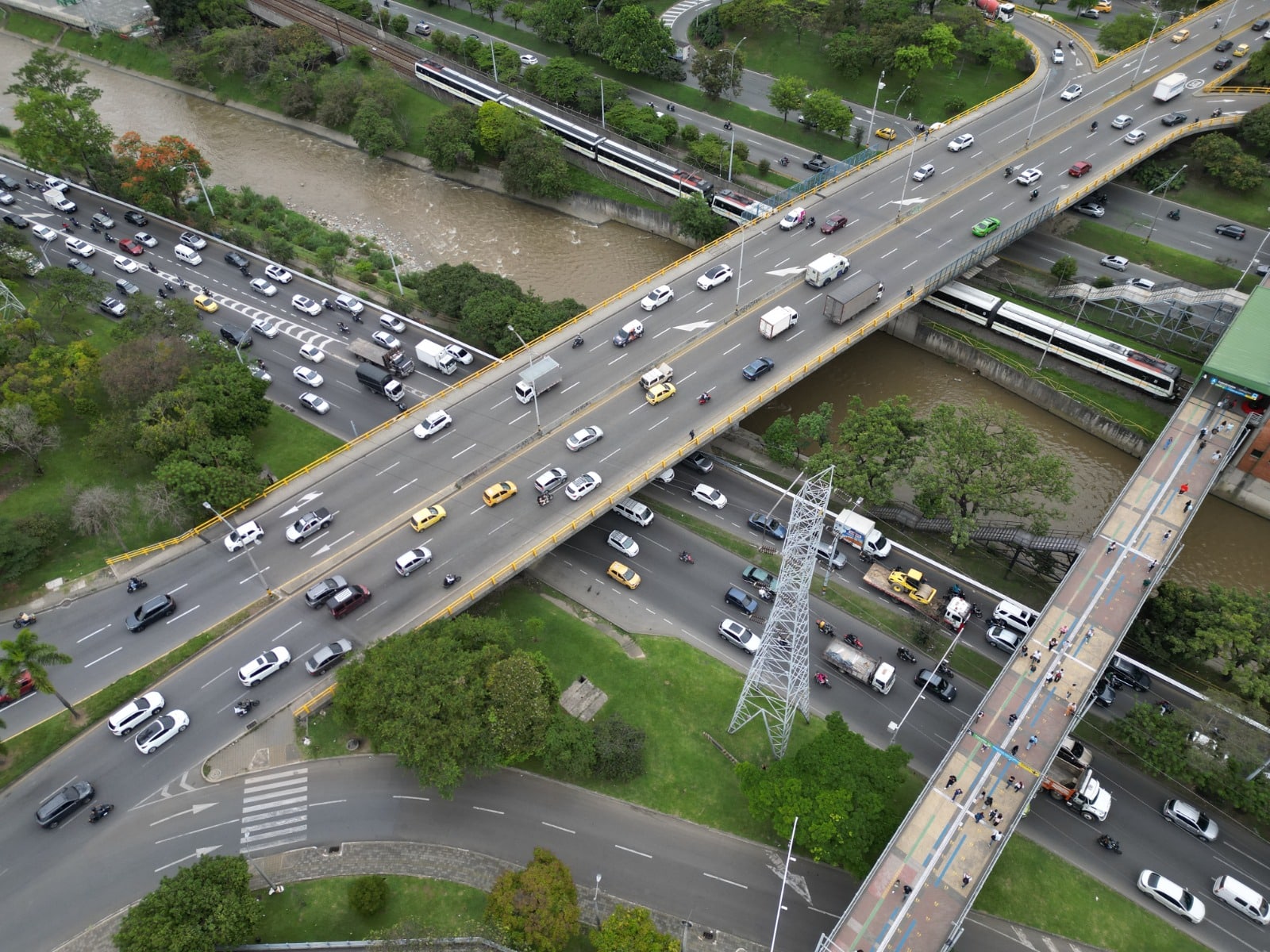 Medellín no implementará restricciones de movilidad durante la posesión presidencial