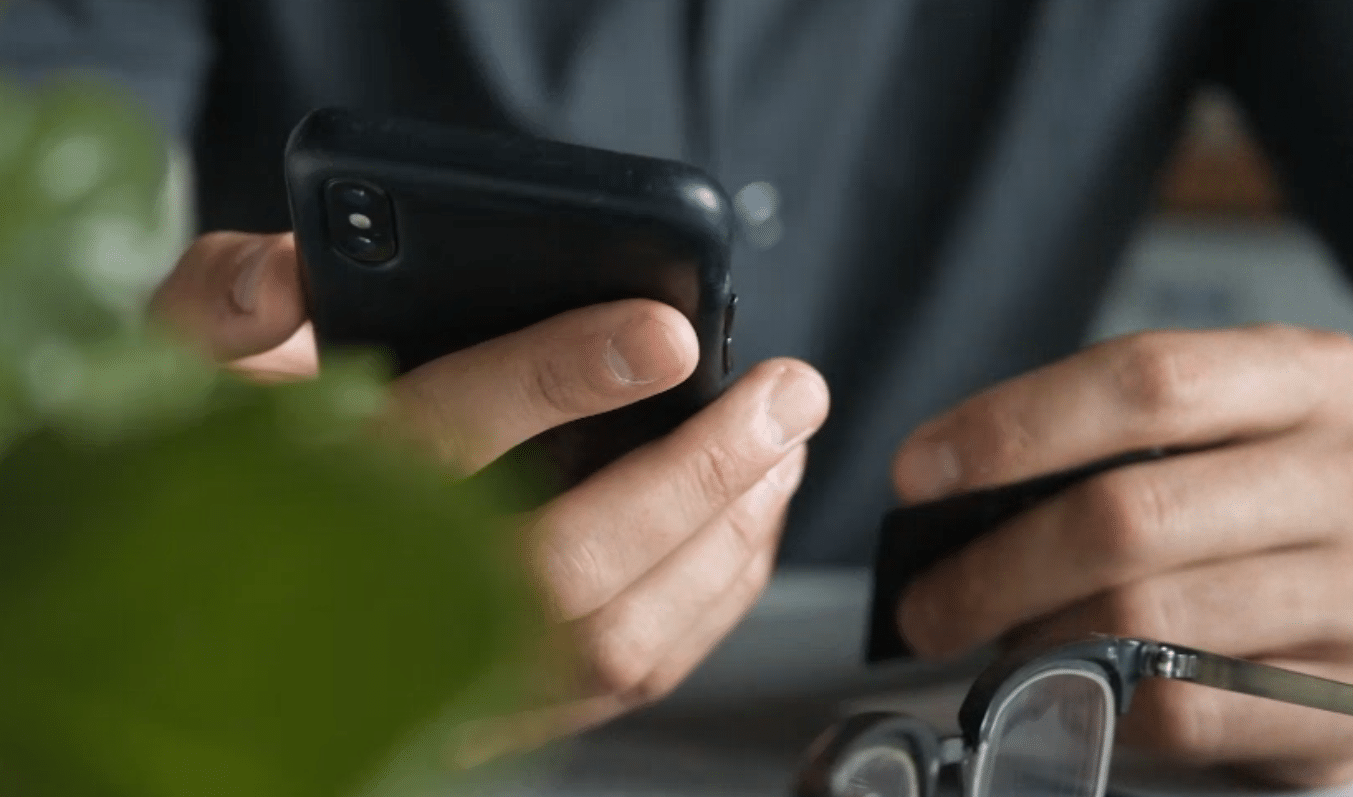 Congreso y Gobierno nacional tendrán la responsabilidad de regular a influencers