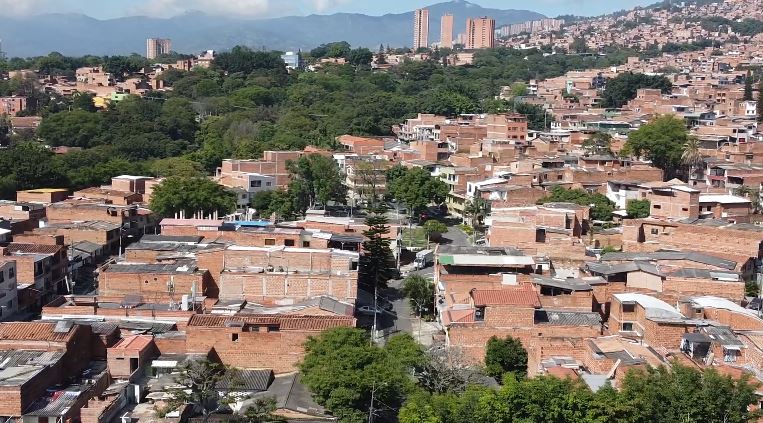Ajustan normas del POT para controlar viviendas turísticas para proteger barrios residenciales