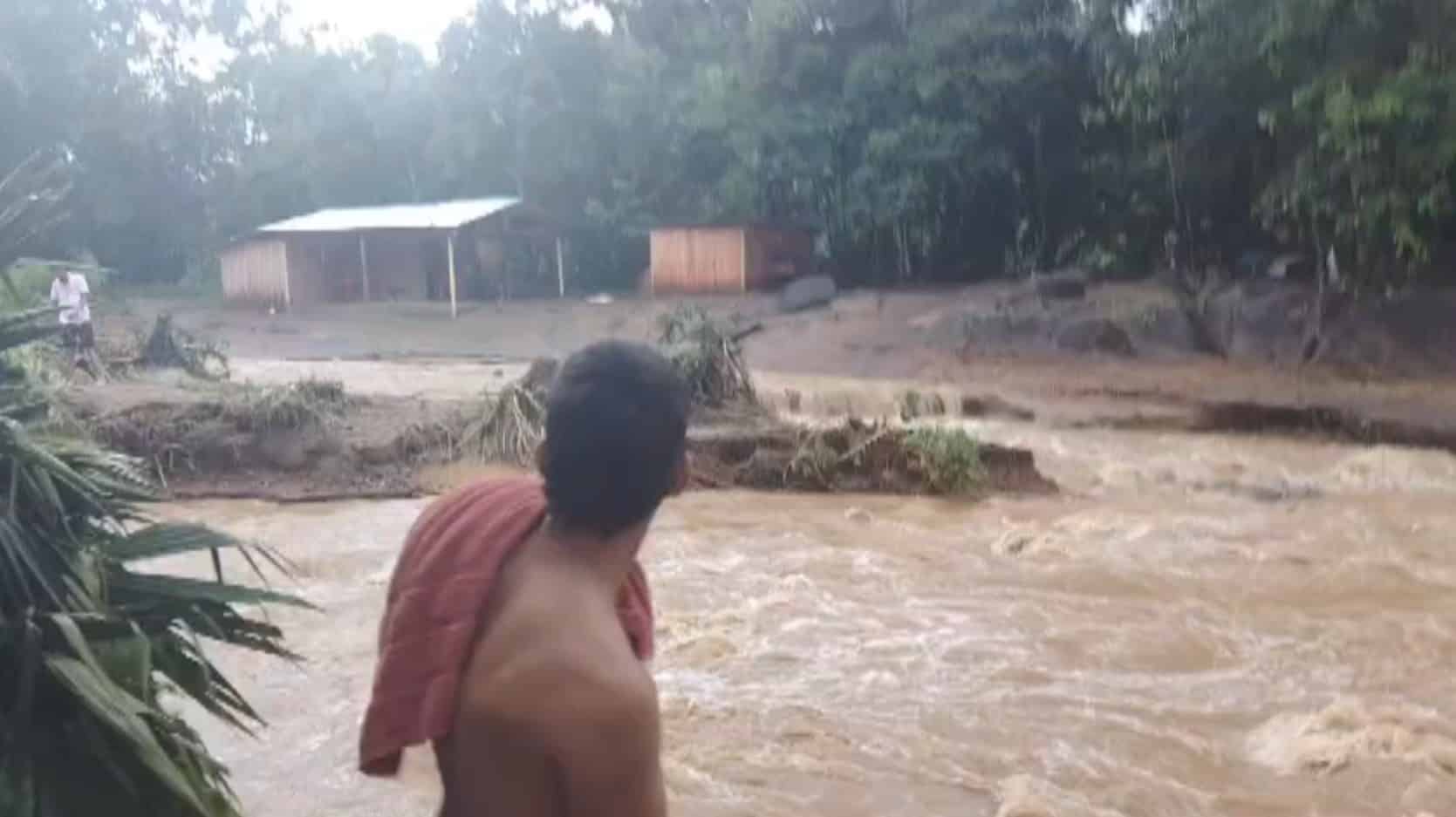 Creciente súbita deja incomunicadas tres veredas y afecta a 150 familias en Valdivia