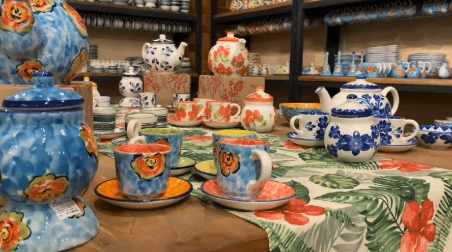 La colección de cerámicas de El Carmen de Viboral: un pedacito de historia en cada taza