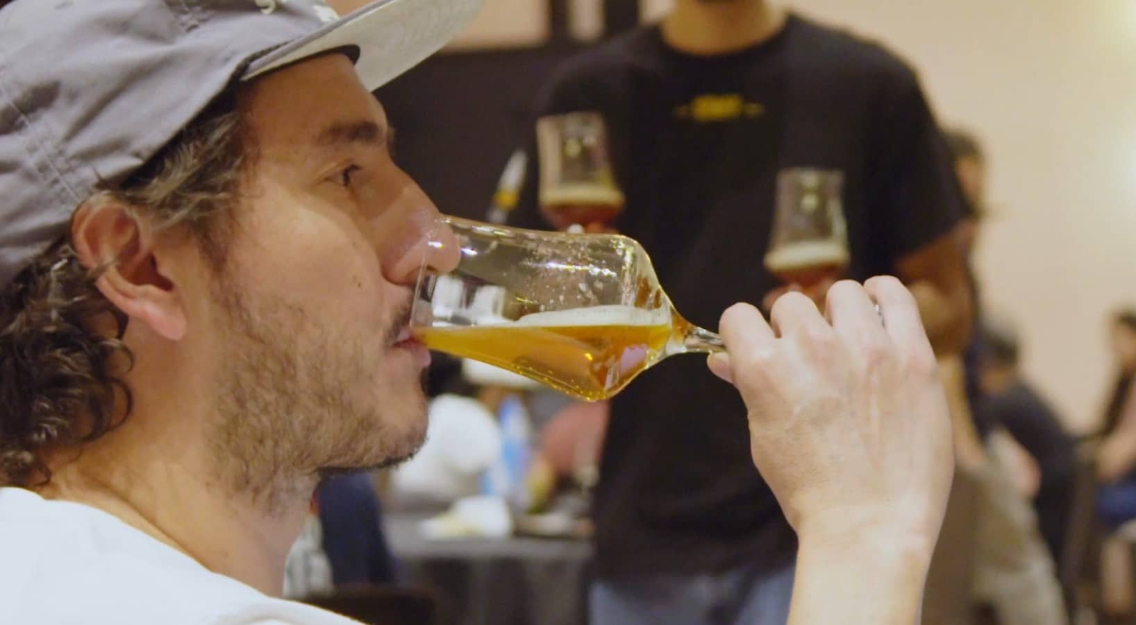 Medellín se prepara para el concurso de cerveza artesanal La Pola Dorada