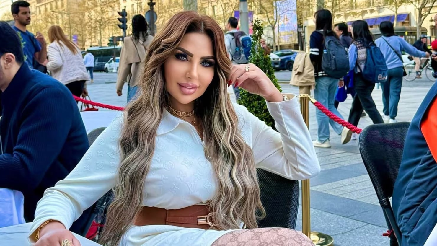 Sarah Khalifa, presentadora de televisión egipcia condenada a muerte