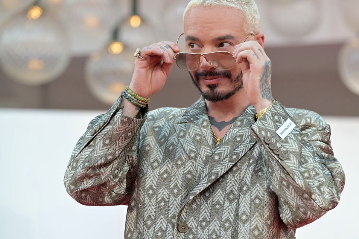 Así lució J Balvin en el Festival Internacional de Cine de Venecia