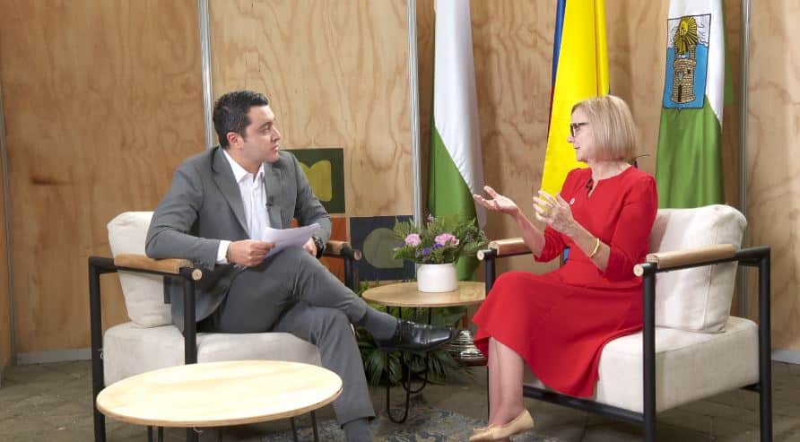 Eileen Higgins, alcaldesa de Miami, destaca a Medellín por su compromiso ambiental y su economía