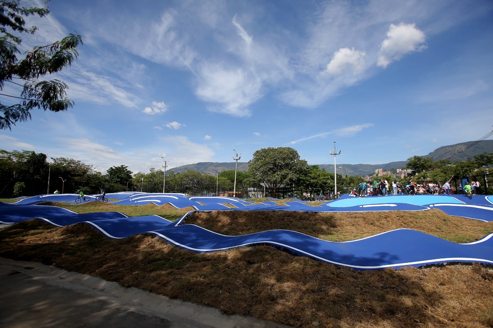 Renovación de la pista de pump track en la Unidad Deportiva de Belén