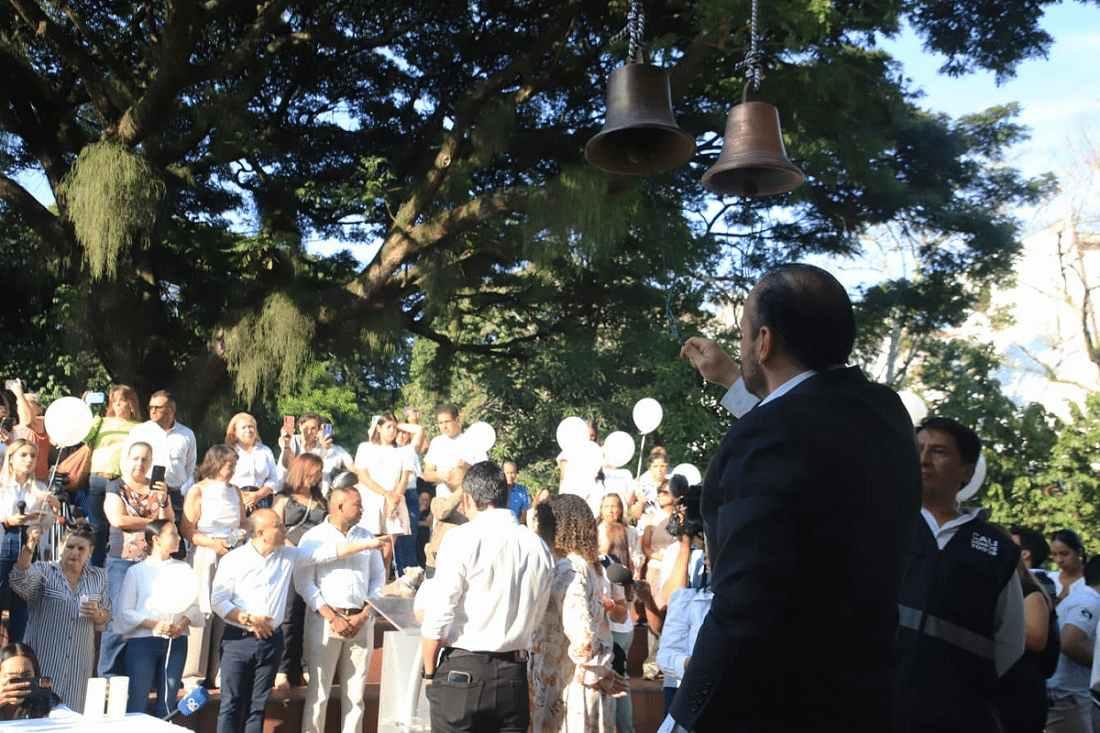 Cali conmemora a las víctimas del terremoto con actos solemnes y la fe puesta en la reconstrucción