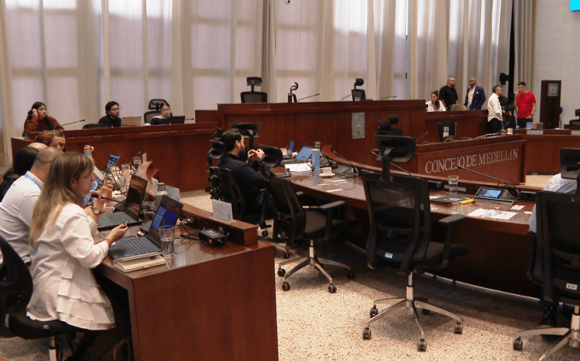 Avanza socialización del Plan de Ordenamiento Territorial en Medellín