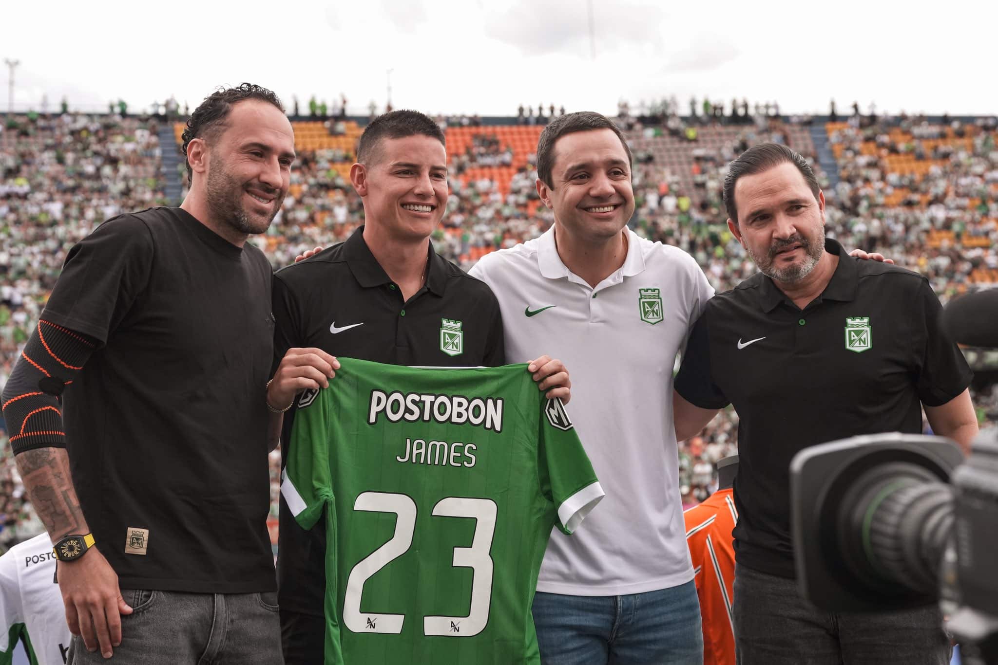 El emocionante momento que protagonizó David Ospina al despedirse de Nacional: “Nuestro rey”