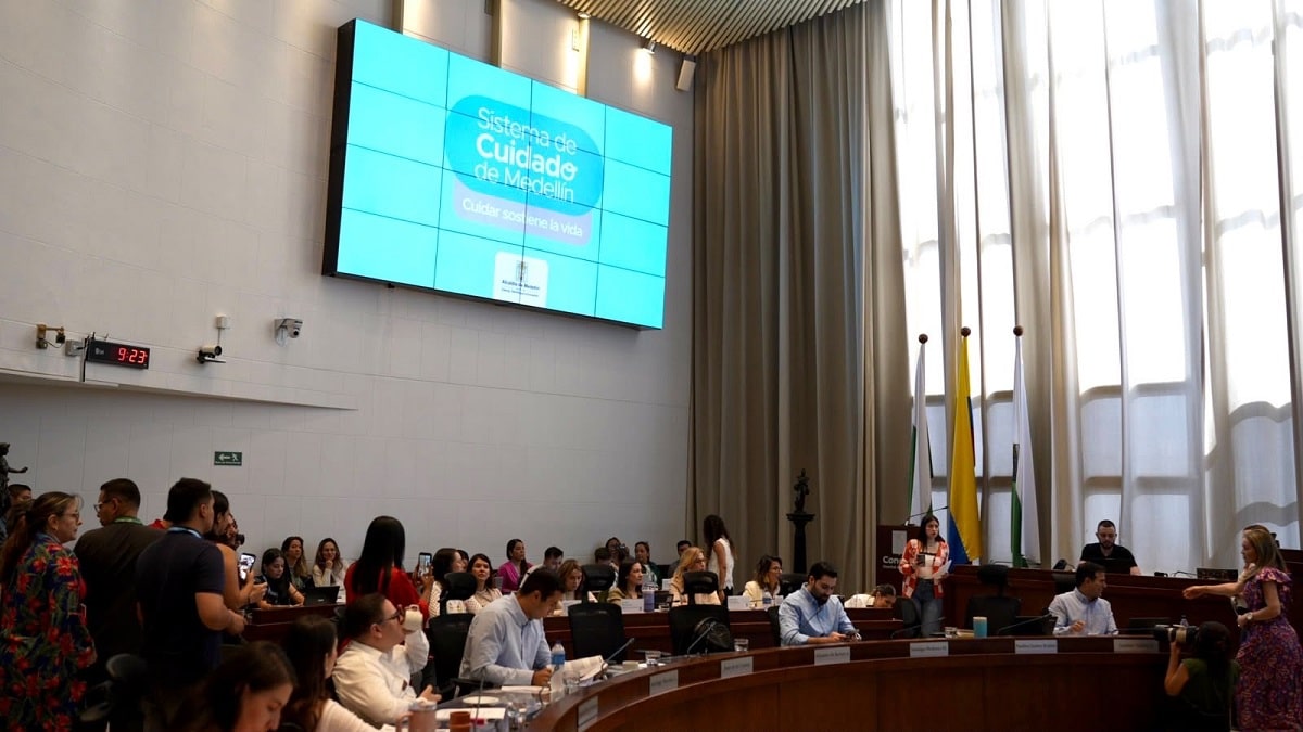 Culminan sesiones extraordinarias en el Concejo de Medellín con importantes avances