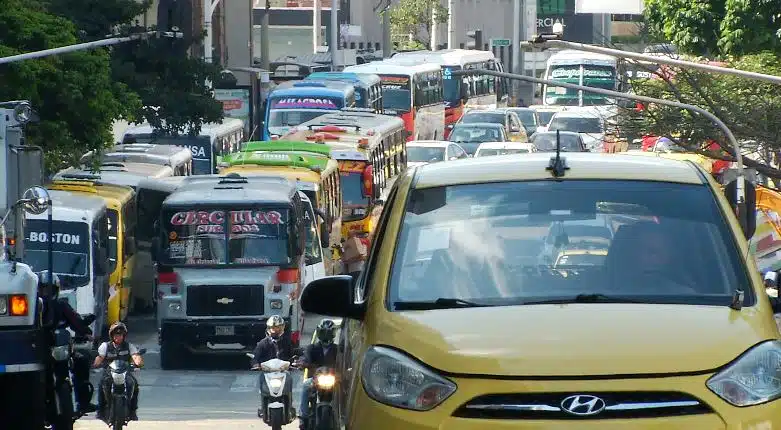 Expertos explican cómo debería ser la movilidad en el centro de Medellín para que mejore