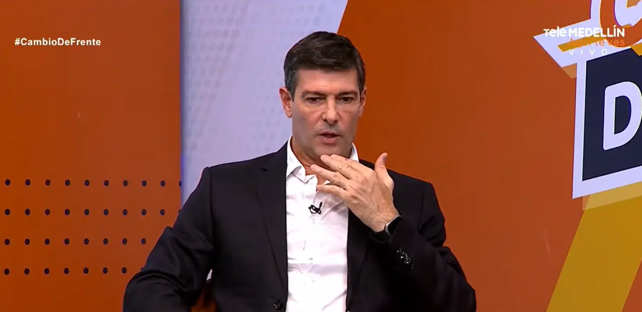¡Nómina de lujo! Gastón Pezzuti se suma a Cambio de Frente en Telemedellín