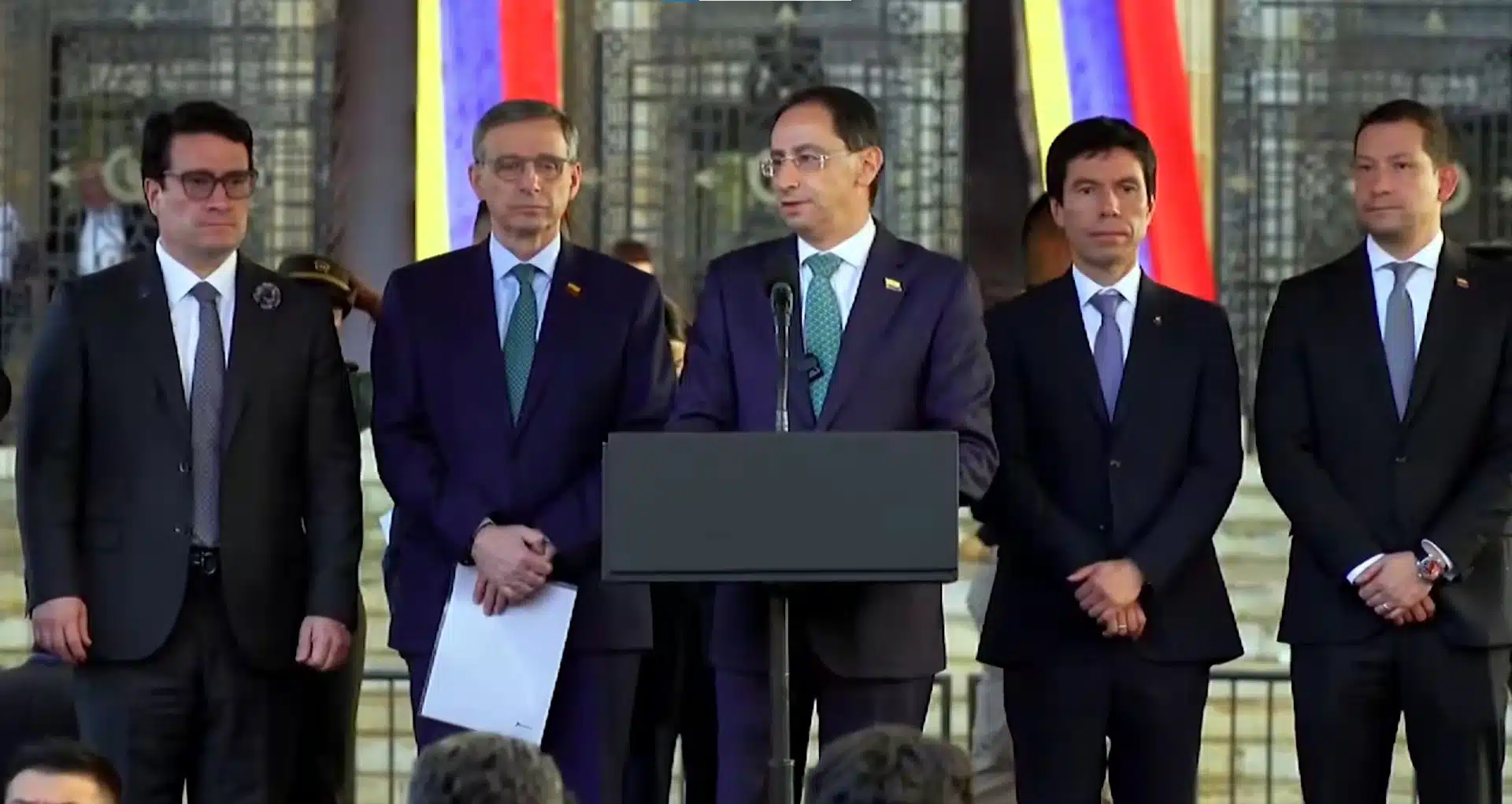 Gobierno radica ley de rescate económico: estos son los impuestos y cambios que propone