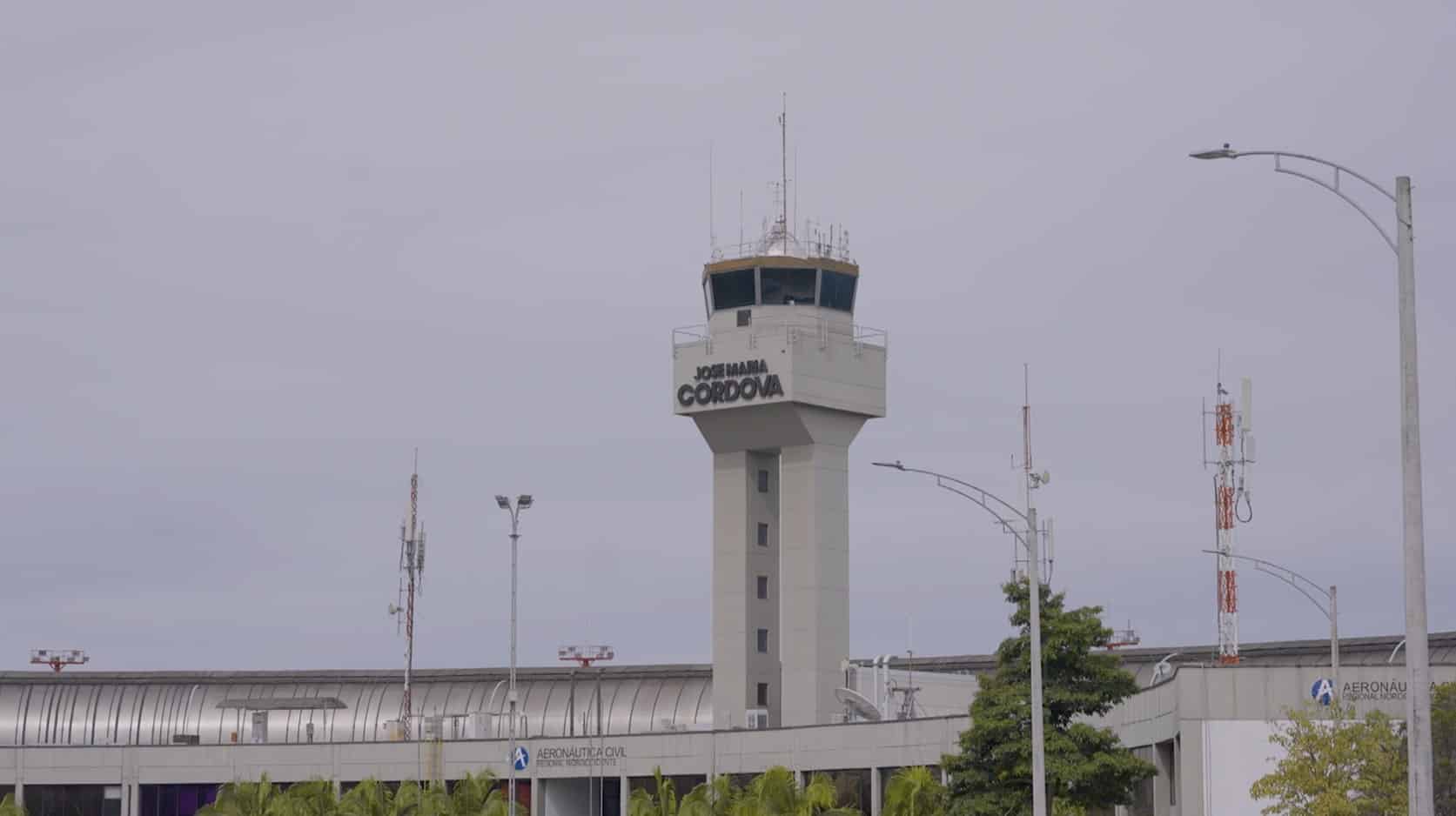 Investigan dron que obligó a suspender operaciones en el aeropuerto José María Córdova