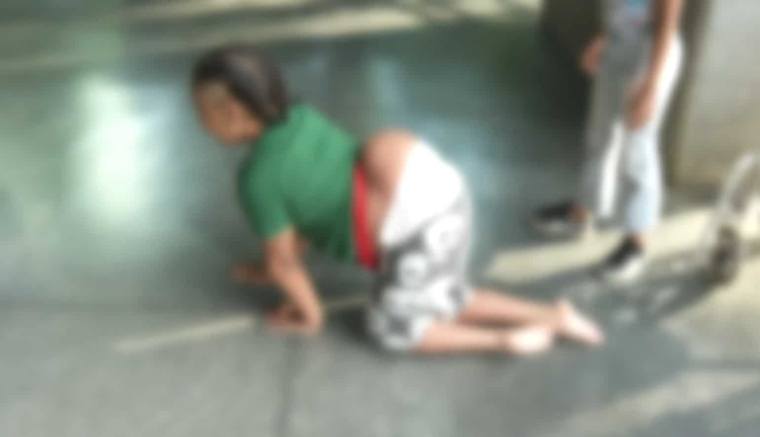 Madre venezolana pide ayuda en Medellín para la cirugía de su hijo y lograr que pueda caminar