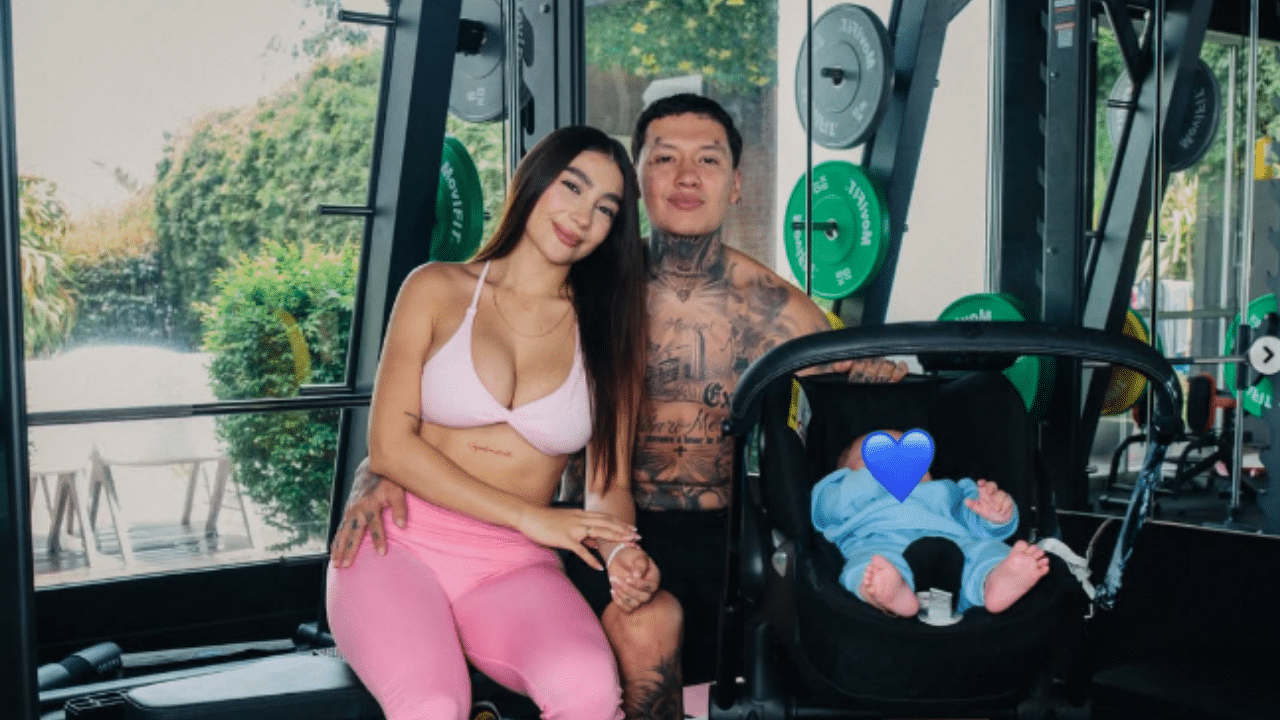 'Recuperó el hogar' Blessd confirma que sigue con Manuela qm y le pide perdón públicamente