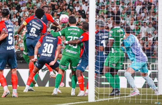 Show de goles en el clásico paisa para la clasificación de Nacional a semifinales de la copa