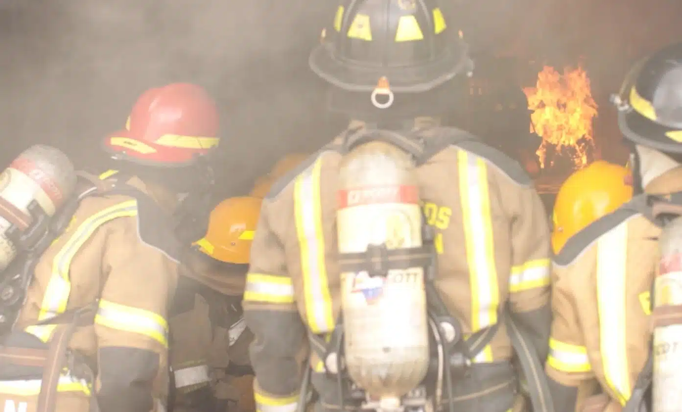 Sin contrato ni gasolina: Bomberos de Angelópolis no tienen cómo atender emergencias