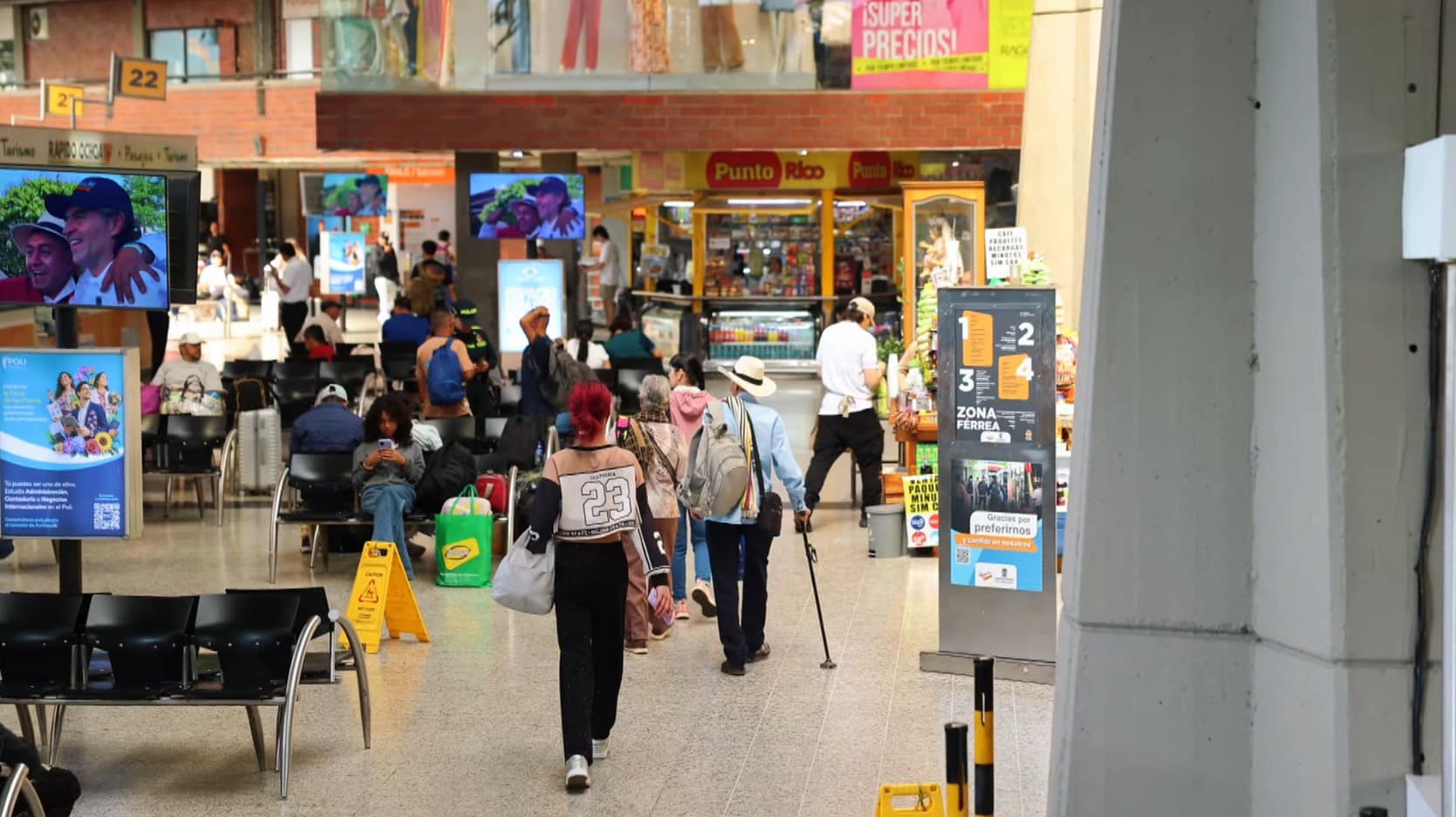 Movilización de 715.000 viajeros en las terminales de Medellín