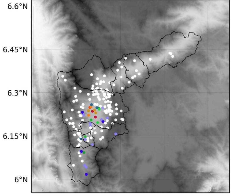 Tarde de lluvias en el Valle de Aburrá: se registra aguacero con granizo en el occidente y centro de Medellín