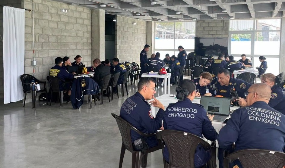 Comunicado del Cuerpo de Bomberos Voluntarios de Envigado sobre presuntas conversaciones de su comandante