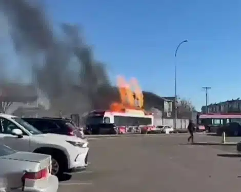 bus colisiona en Canada