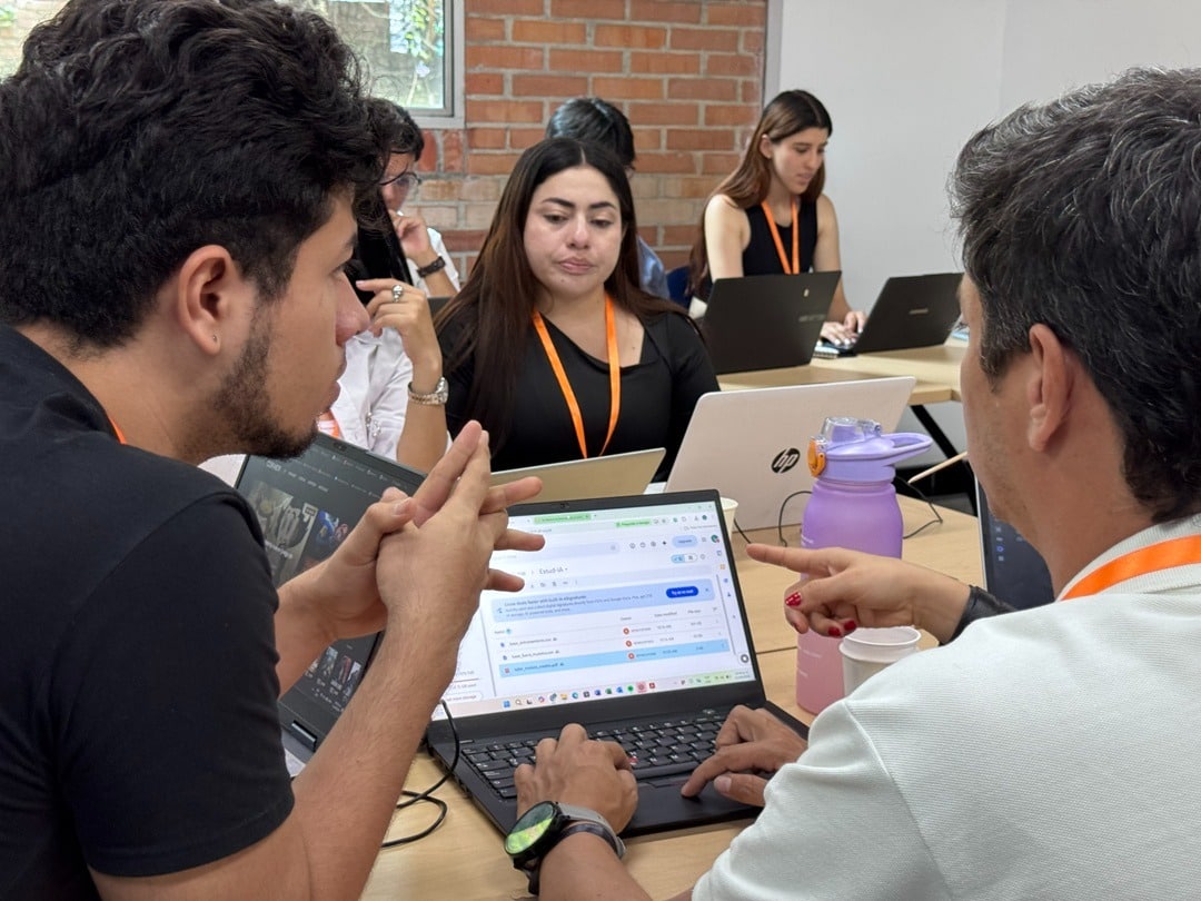 Medellín abre más de 3.800 cupos gratuitos para formarse en IA y tecnologías emergentes: así se puede inscribir