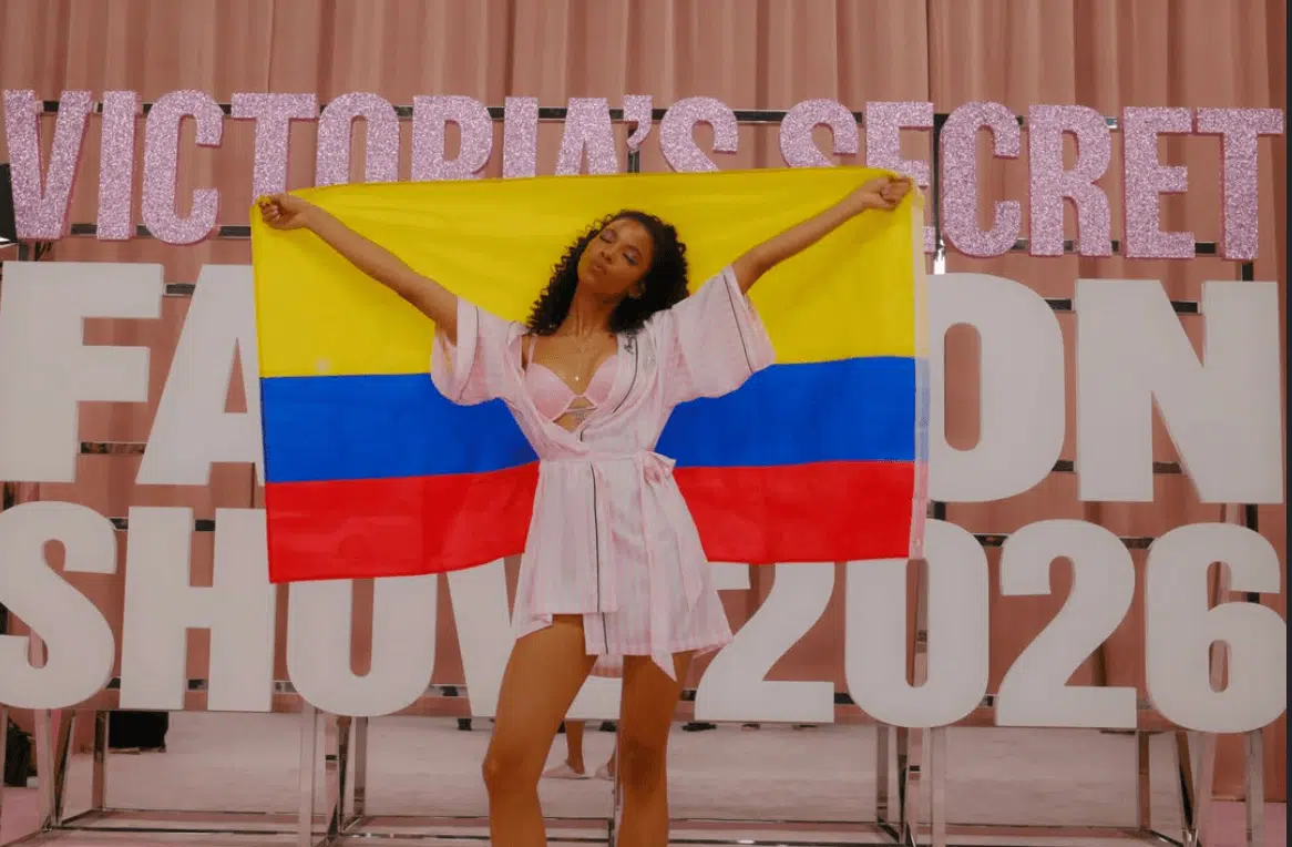 Honey Ordóñez conquistando la pasarela de Victoria Secret