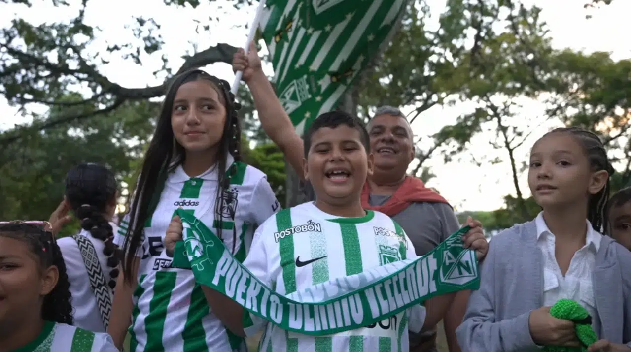Niños de Puerto Berrío cumplieron el sueño de ver por primera vez a Atlético Nacional